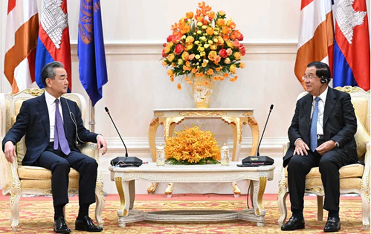 कंबोडिया के साथ संबंधों के भविष्य पर चीन को पक्का विश्वास：वांग यी